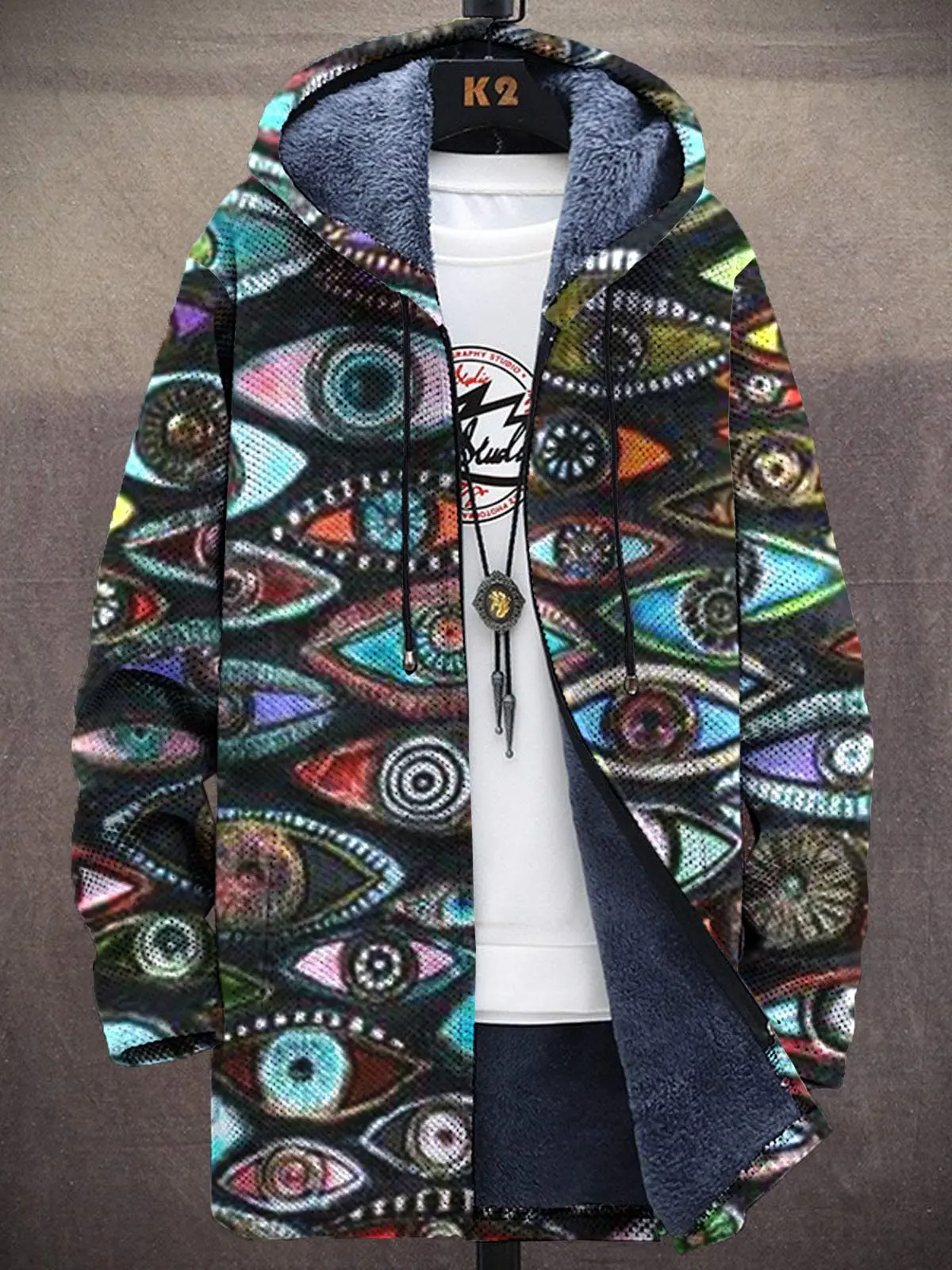 Unisex Colorful Pupil Eyes Print Plush Cardigan Hoodie Thick Long-Sleeved Fleece Lined Zipper Coat for All Seasons
Unisex Colorful Pupil Eyes Print Plush Cardigan Hoodie Thick Long-Sleeved Fleece Lined Zipper Coat for All Seasons
