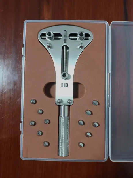 Professional Watch Case Opening Tool with 6-Slot Jaw Design for Precision Watch Repair
Professional Watch Case Opening Tool with 6-Slot Jaw Design for Precision Watch Repair