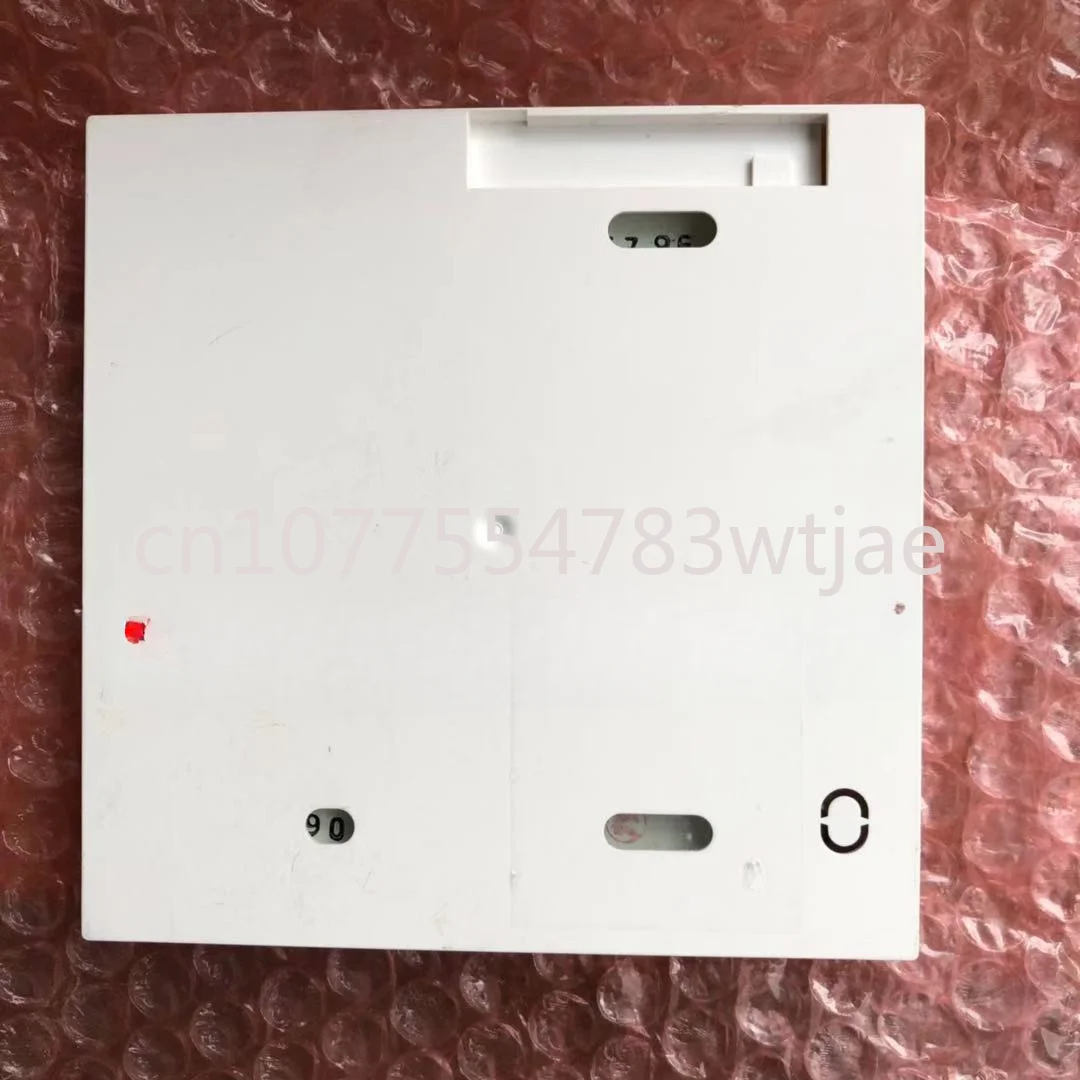 Suitable for Daikin air conditioning line controller BRC1E631/E611/E641 rear cover 120 size control panel bottom shell
Suitable for Daikin air conditioning line controller BRC1E631/E611/E641 rear cover 120 size control panel bottom shell
