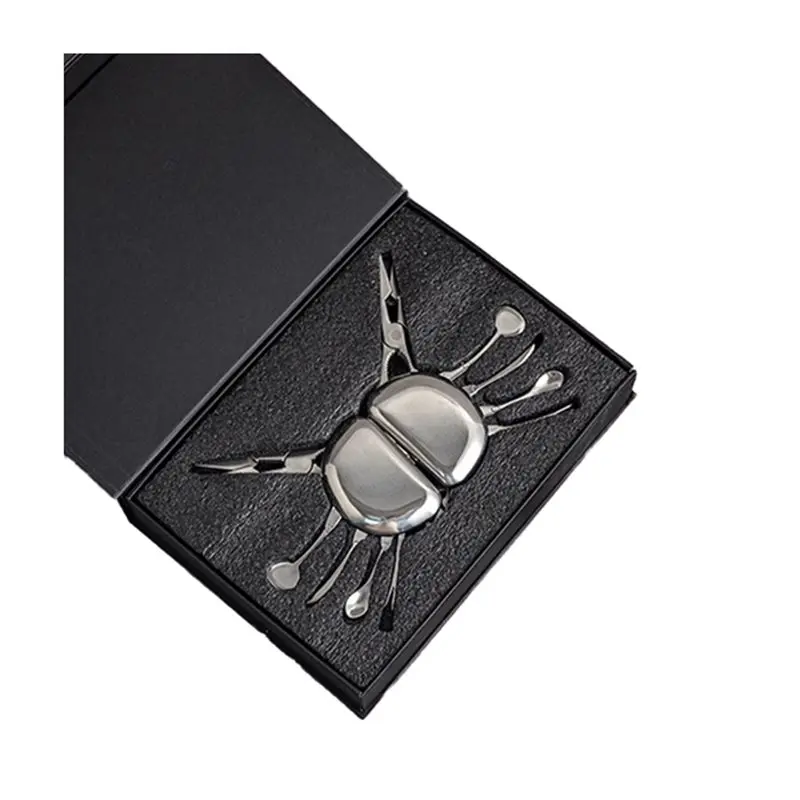 ABUN-Кухонные инструменты — набор инструментов для морепродуктов из 12 предметов с подарочной коробкой, включает когти краба и омара из цинкового сплава, вилки и ложки.
ABUN-Кухонные инструменты — набор инструментов для морепродуктов из 12 предметов с подарочной коробкой, включает когти краба и омара из цинкового сплава, вилки и ложки.