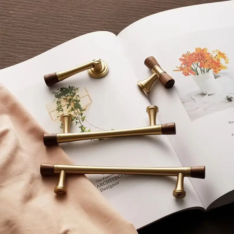 Middle ancient style walnut brass handle Nordic clothing cabinet door drawer single hole retro small handle
Middle ancient style walnut brass handle Nordic clothing cabinet door drawer single hole retro small handle