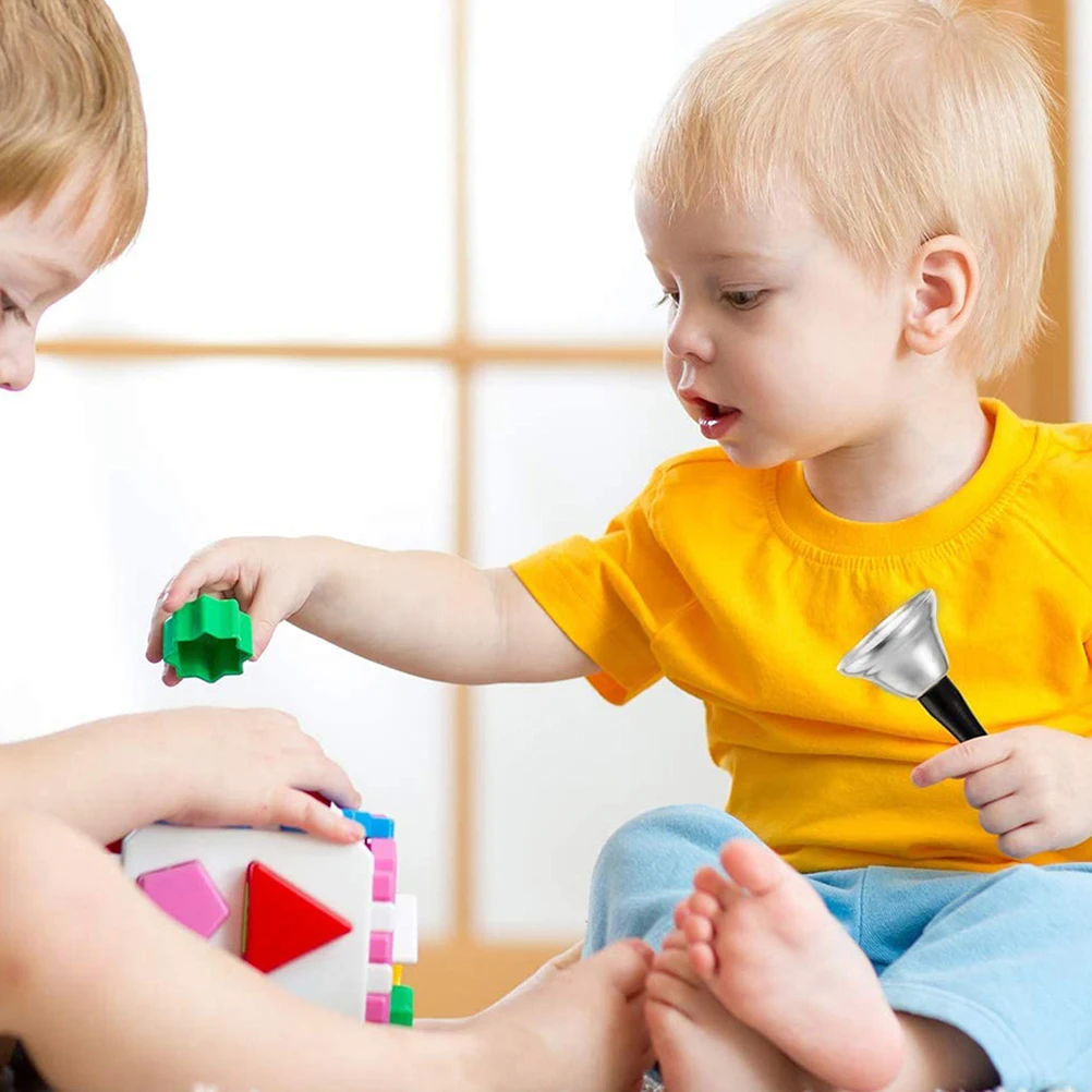 6Pcs Exquisite Handheld Bells Metal Christmas Decoration Party Props Hand Bell for Various Occasions 
6Pcs Exquisite Handheld Bells Metal Christmas Decoration Party Props Hand Bell for Various Occasions