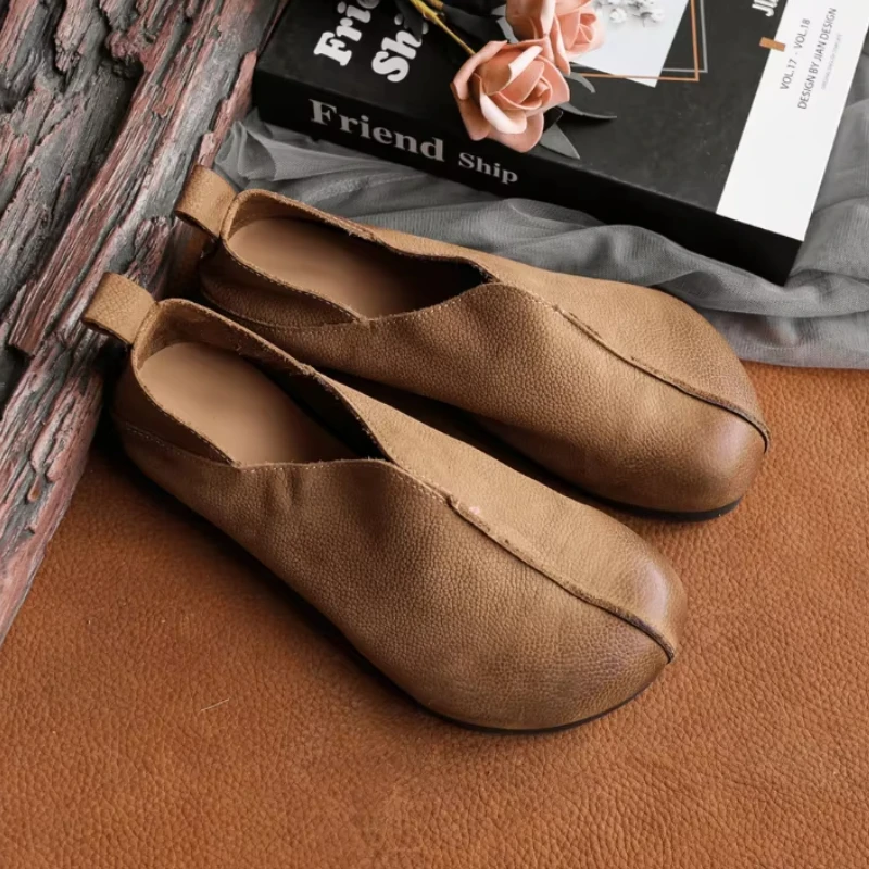 Loafers Flats Women Shoes Designer Casual Sneakers Summer Sport Running Shoes 2025 Fashion Retro Shoes Walking Mujer Zapatillas
Loafers Flats Women Shoes Designer Casual Sneakers Summer Sport Running Shoes 2025 Fashion Retro Shoes Walking Mujer Zapatillas