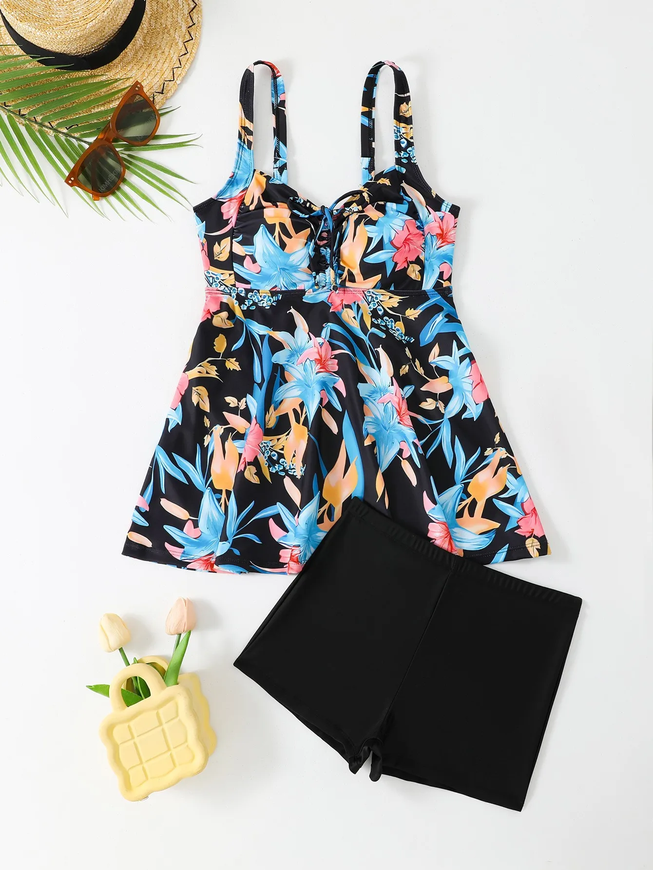 2025 Floral Print Tankini Set Women Drawstring Swimwear Sexy Cross Back Swimsuit Biquini Boxer Shorts High Waisted Bathing Suit
2025 Floral Print Tankini Set Women Drawstring Swimwear Sexy Cross Back Swimsuit Biquini Boxer Shorts High Waisted Bathing Suit