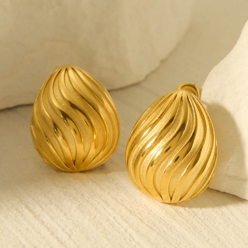 18k Gold Stainless Steel Earrings, Teardrop Threaded Titanium Steel Earrings for Women, Fashionable Versatile Ear Jewelry
18k Gold Stainless Steel Earrings, Teardrop Threaded Titanium Steel Earrings for Women, Fashionable Versatile Ear Jewelry