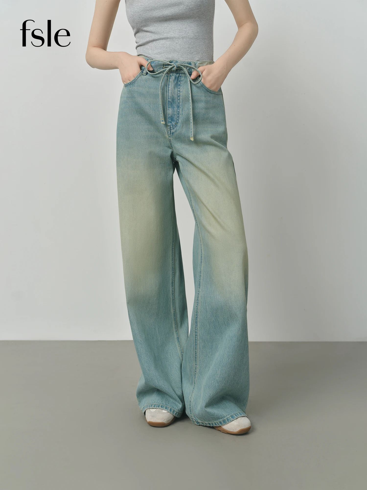 FSLE American Retro Distressed Lace-up Wide-leg Jeans 2025 Autumn New Straight Jeans 25FS13013
FSLE American Retro Distressed Lace-up Wide-leg Jeans 2025 Autumn New Straight Jeans 25FS13013