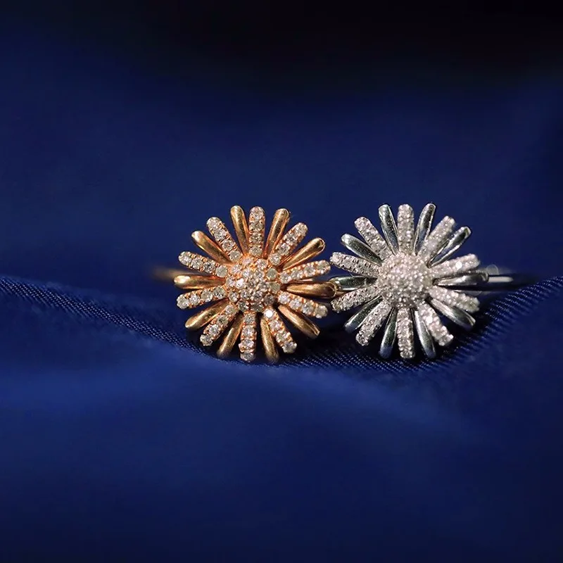 Кольцо с цветком из стерлингового серебра 925 пробы с позолоченным покрытием, модный легкий роскошный нишевый дизайн, нежный темперамент, универсальная маленькая ромашка R
Кольцо с цветком из стерлингового серебра 925 пробы с позолоченным покрытием, модный легкий роскошный нишевый дизайн, нежный темперамент, универсальная маленькая ромашка R