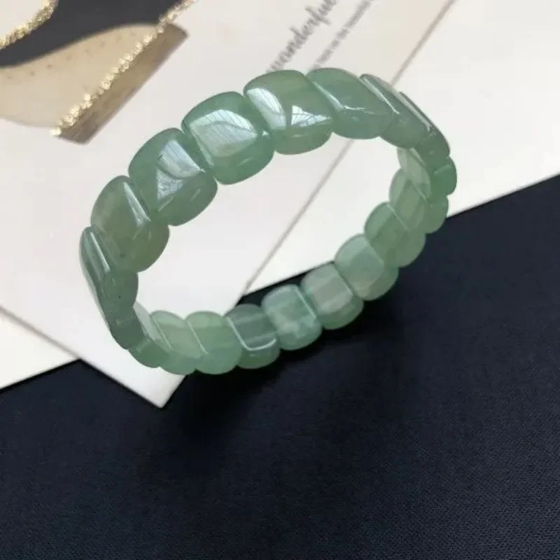 Dongling Jade Hand Bracelet, Natural Emerald Green Bracelet Popular Ethnic Style
Dongling Jade Hand Bracelet, Natural Emerald Green Bracelet Popular Ethnic Style