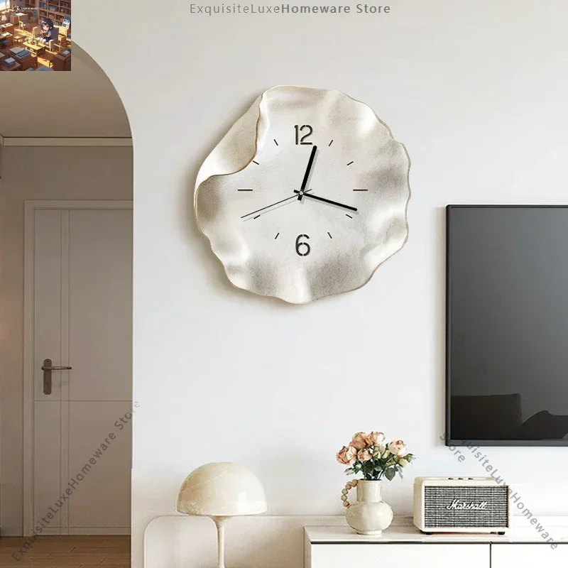 Unique Japan Wall Clock Minimalist Design Luxury Modern Girls Wall Clock Queen Vintage Nordic Round Glass Horloge Home Decor
Unique Japan Wall Clock Minimalist Design Luxury Modern Girls Wall Clock Queen Vintage Nordic Round Glass Horloge Home Decor