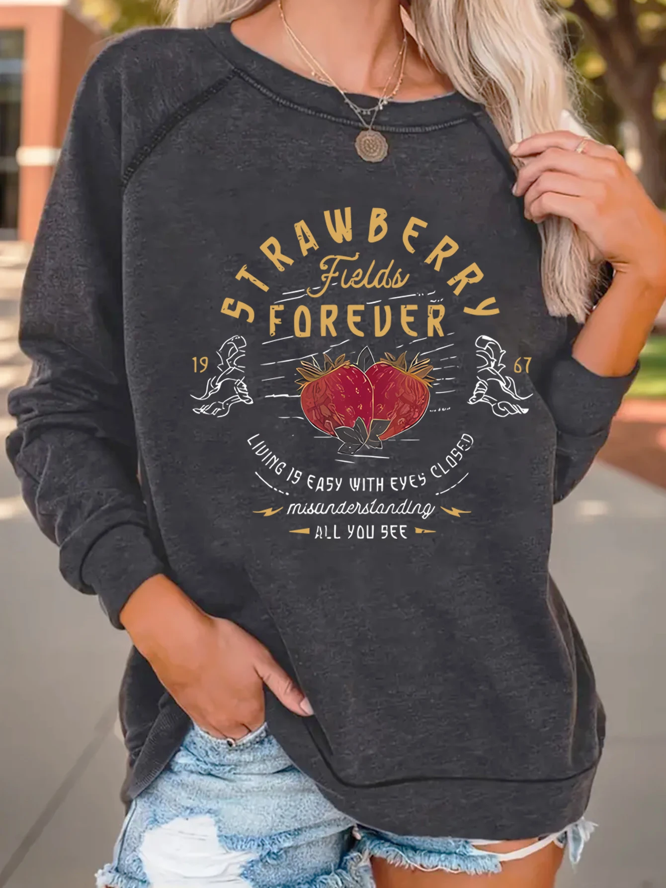 Letter Strawberry Print Sweatshirt Casual Round Neck Raglan Long Sleeve Sweatshirt Autumn and Spring Women's
Letter Strawberry Print Sweatshirt Casual Round Neck Raglan Long Sleeve Sweatshirt Autumn and Spring Women's