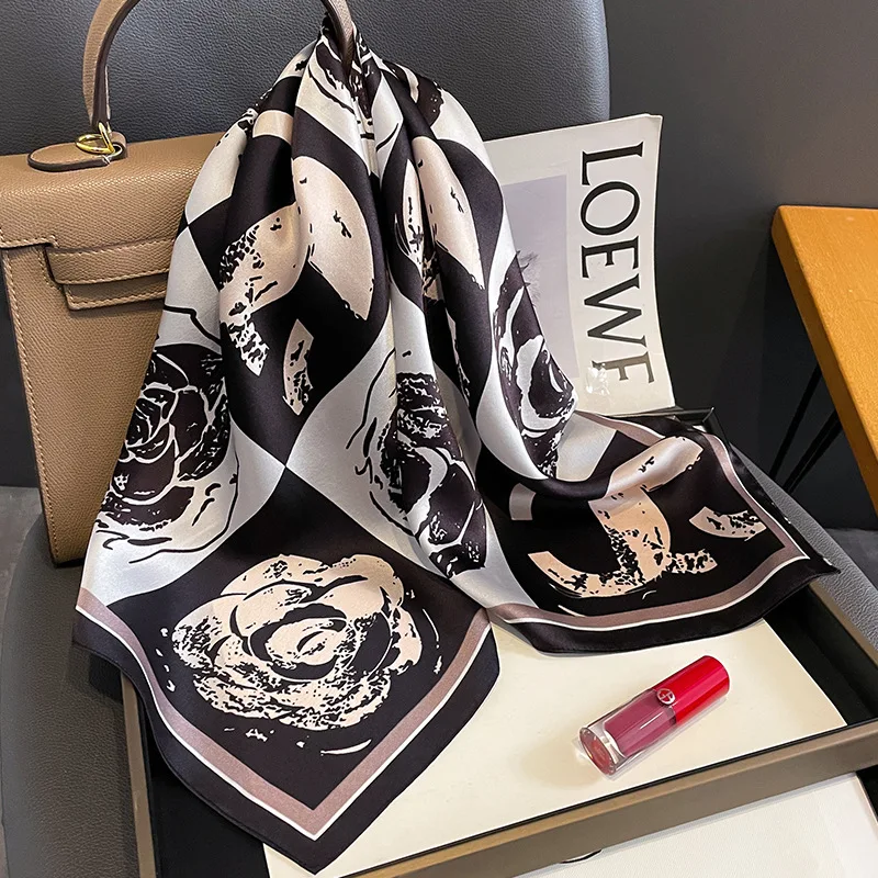 100% Real Silk Scarf Women Luxury Brand Headband Design Hair Ribbon Neck Tie Print Square Wrist Wrap Neckerchief Shawl Bandana
100% Real Silk Scarf Women Luxury Brand Headband Design Hair Ribbon Neck Tie Print Square Wrist Wrap Neckerchief Shawl Bandana