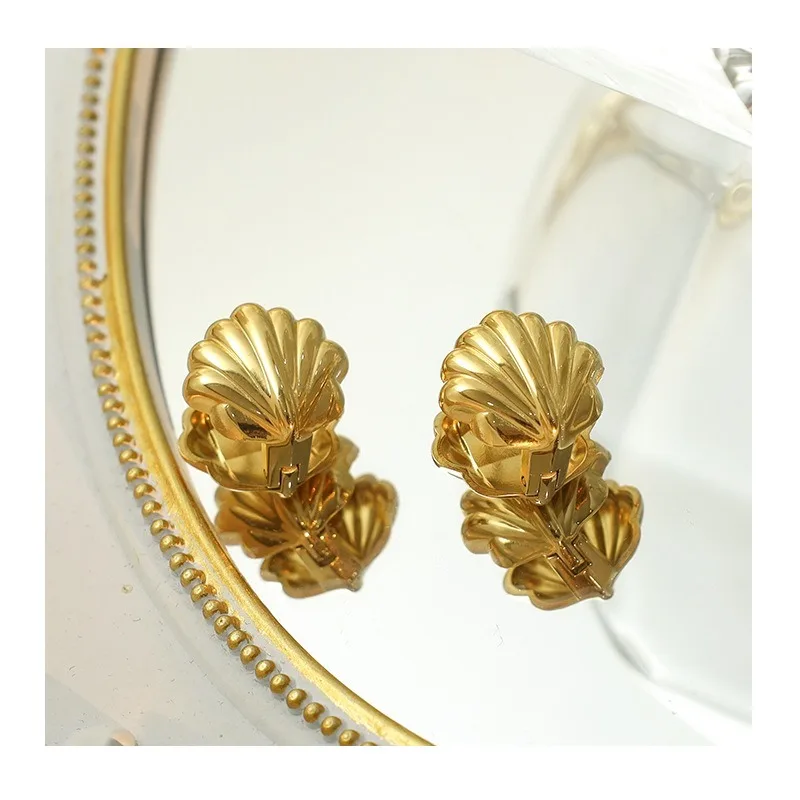 Internet Celebrity Trend Style Personalized Shell Earrings Fashion Versatile Temperament Versatile High Sense Does Not Fade Acce
Internet Celebrity Trend Style Personalized Shell Earrings Fashion Versatile Temperament Versatile High Sense Does Not Fade Acce