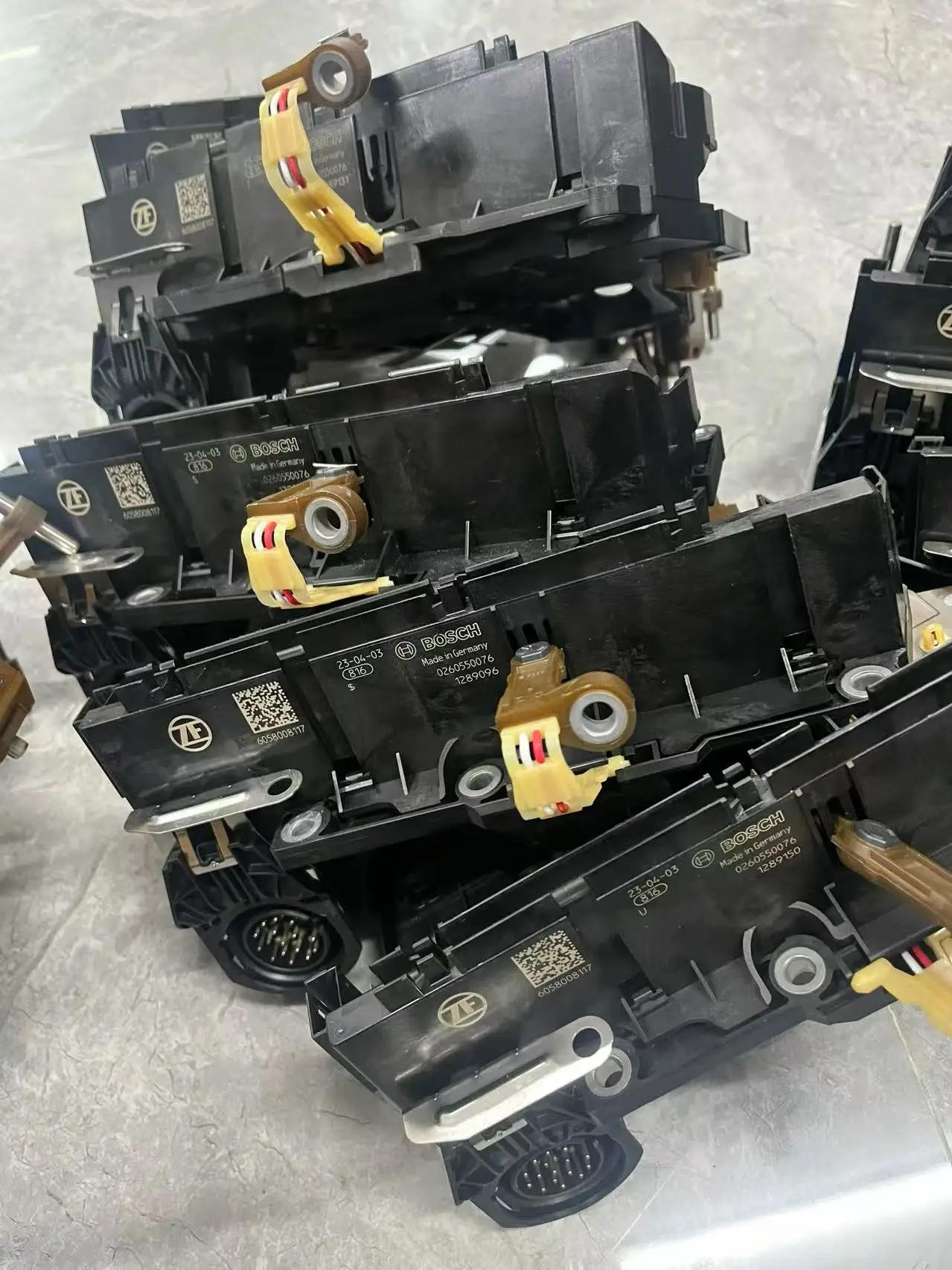 Блок управления TCU 8HP70 0260550076, мехатронный модуль для 8-ступенчатой коробки передач ZF, запасные части
Блок управления TCU 8HP70 0260550076, мехатронный модуль для 8-ступенчатой коробки передач ZF, запасные части