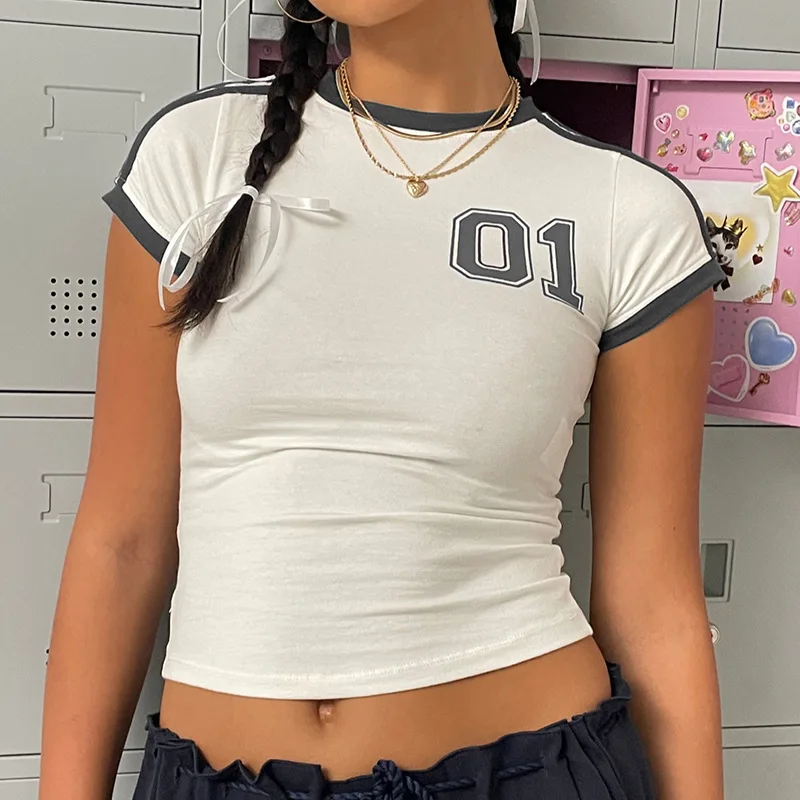 Cool Contrast Color Digital Printed Casual Top Street New Striped Slimming Hot Girl Short SleeveTT-shirt
Cool Contrast Color Digital Printed Casual Top Street New Striped Slimming Hot Girl Short SleeveTT-shirt