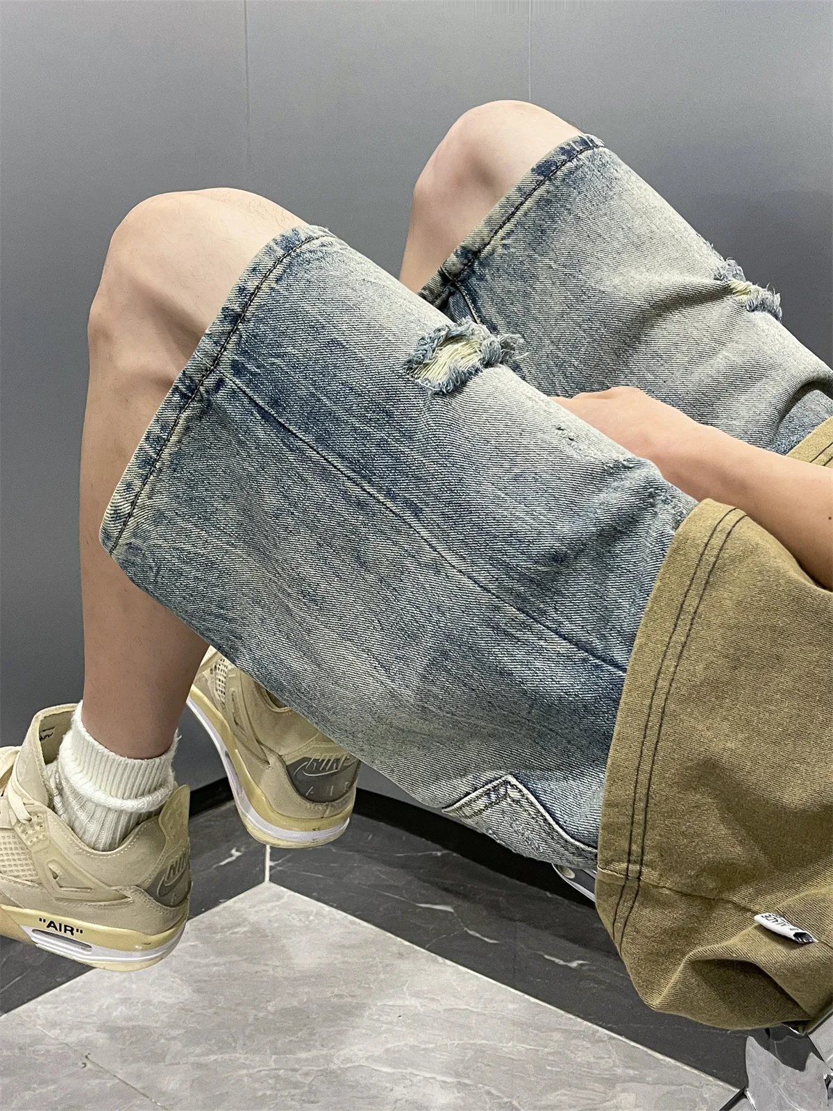 Ripped Denim orts Men Summer New Loose Straight Leg Five-Quarter Waed Vintage Casual Mid-Length Trendy Jeans for Teens
Ripped Denim orts Men Summer New Loose Straight Leg Five-Quarter Waed Vintage Casual Mid-Length Trendy Jeans for Teens