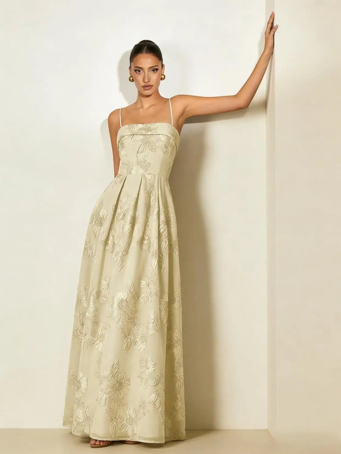 Women Elegant Jacquard Tulle Strapless Spaghetti Straps Formal Gown A Line Prom Dresses for Women Party Dresses Evening Gowns
Women Elegant Jacquard Tulle Strapless Spaghetti Straps Formal Gown A Line Prom Dresses for Women Party Dresses Evening Gowns