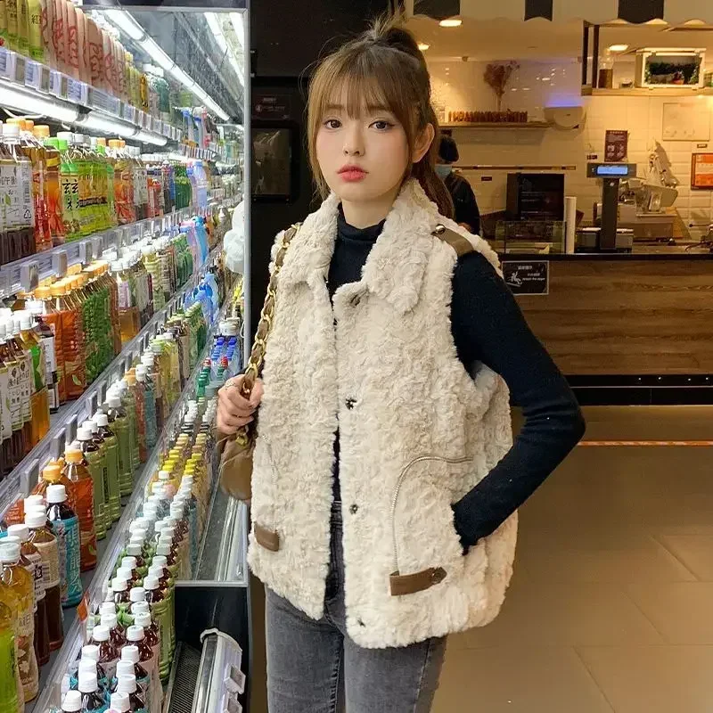 Half Short Loose Lamb Plush Lady Giletes Trend 2024 Elegant Autumn Warm Classic Women's Vests Coats on Sale New Outerwear Cold
Half Short Loose Lamb Plush Lady Giletes Trend 2024 Elegant Autumn Warm Classic Women's Vests Coats on Sale New Outerwear Cold