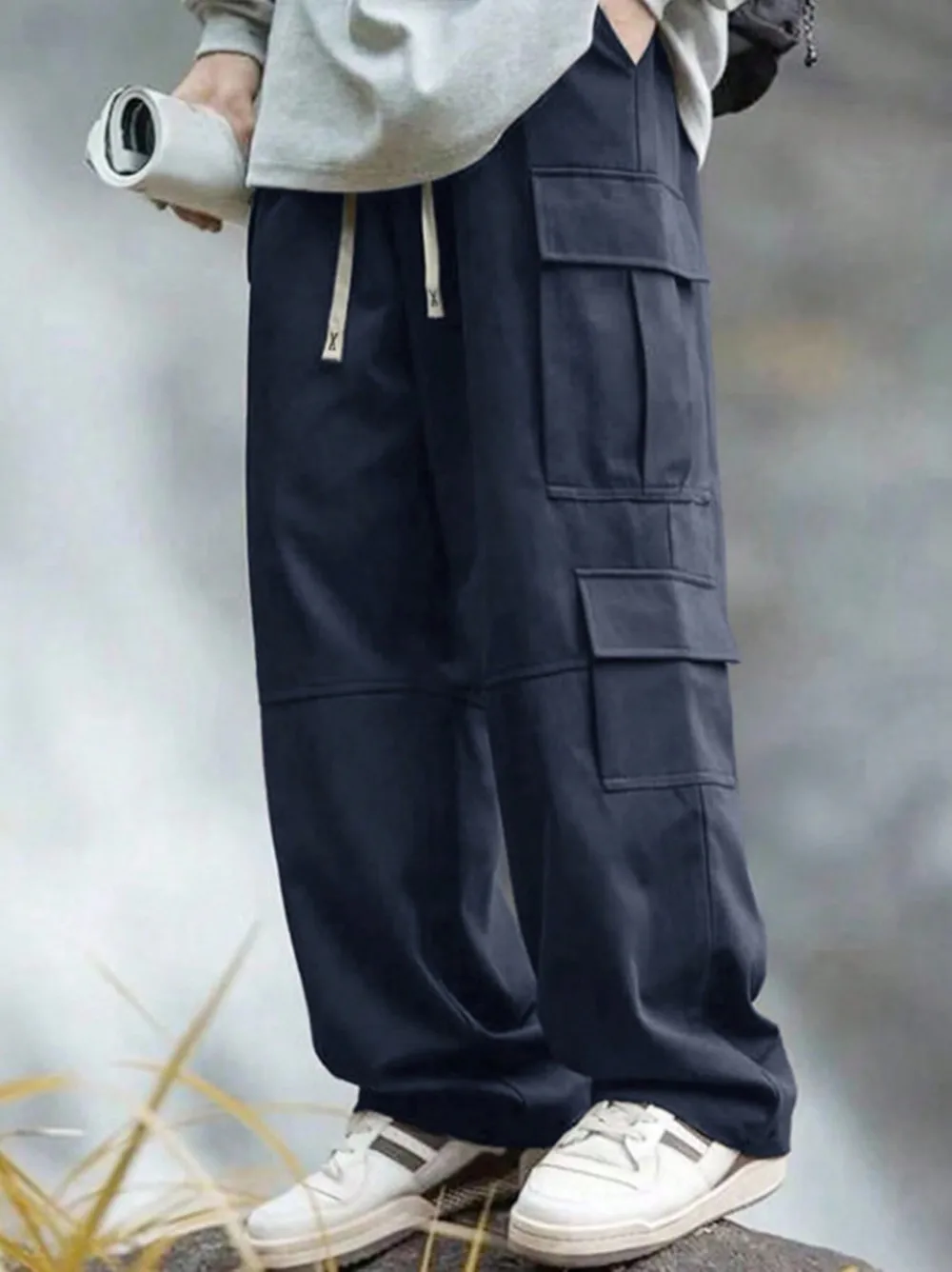 Classic Design Multi Flap Pockets Cargo Pants Men's Loose Fit Drawstring Cargo Pants For Skateboarding Street Outdoor Camping
Classic Design Multi Flap Pockets Cargo Pants Men's Loose Fit Drawstring Cargo Pants For Skateboarding Street Outdoor Camping