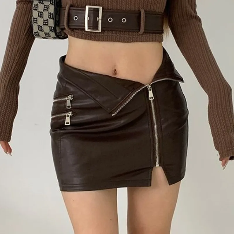 Zippers PU Leather Black Skirts Women High Waist Sexy Bodycon Mini Skirts Japanese Y2k Female Autumn Winter Casual Clothing New
Zippers PU Leather Black Skirts Women High Waist Sexy Bodycon Mini Skirts Japanese Y2k Female Autumn Winter Casual Clothing New