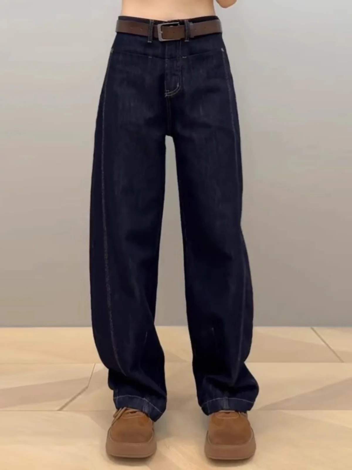 High Waist Wide Leg Denim Color Banana Jeans Women's Straight Cut Floor Length Loose Fit Trousers Vintage Style Casual Pants
High Waist Wide Leg Denim Color Banana Jeans Women's Straight Cut Floor Length Loose Fit Trousers Vintage Style Casual Pants