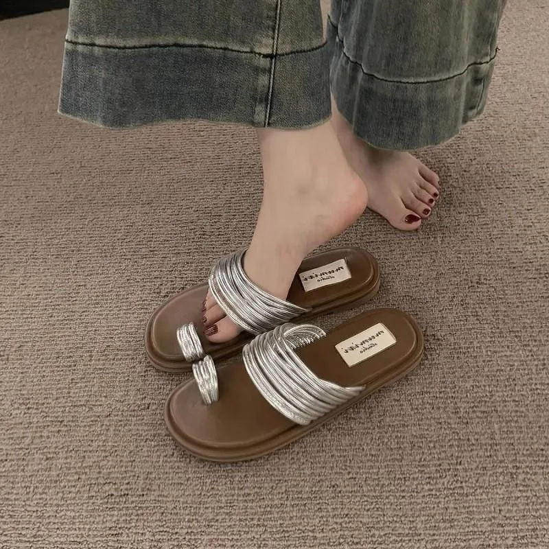 2025 Summer Platform Women Slippers Fashion Elegant Clip Toe Narrow Band Slides Ladies Casual Wedges Heel Beach Sandalias
2025 Summer Platform Women Slippers Fashion Elegant Clip Toe Narrow Band Slides Ladies Casual Wedges Heel Beach Sandalias