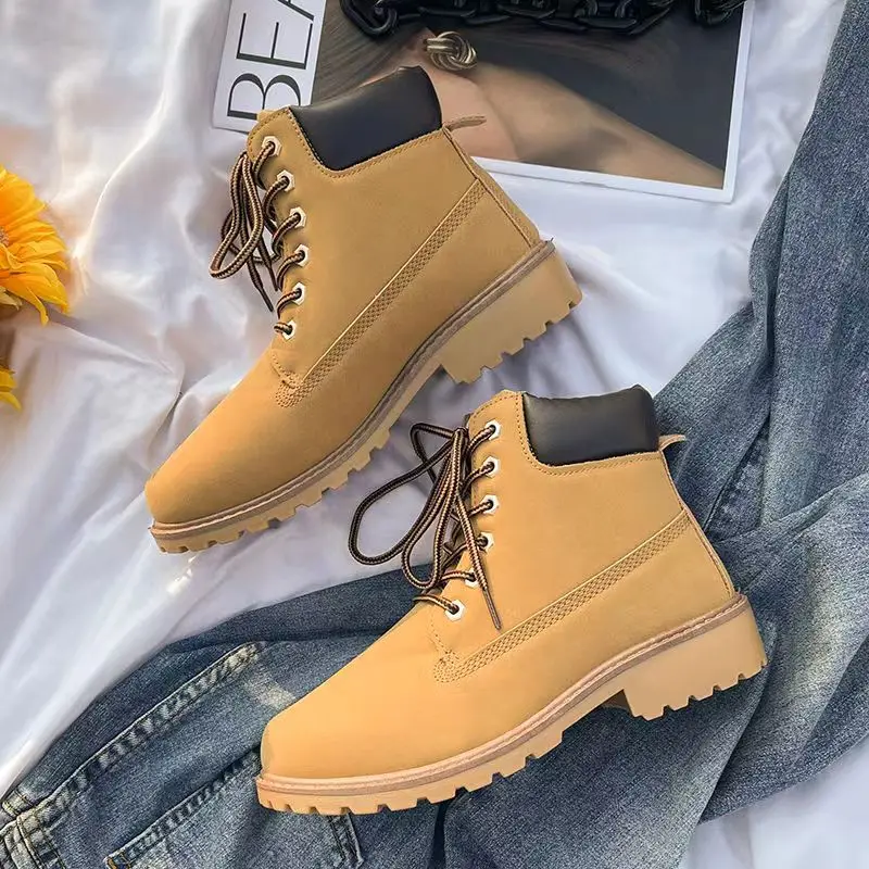 Winter Ankle Boots Men's Woman Martin Boots Outdoor Comfortable Yellow Boots with Classic Design High Top Men Casual Shoes 36-46
Winter Ankle Boots Men's Woman Martin Boots Outdoor Comfortable Yellow Boots with Classic Design High Top Men Casual Shoes 36-46