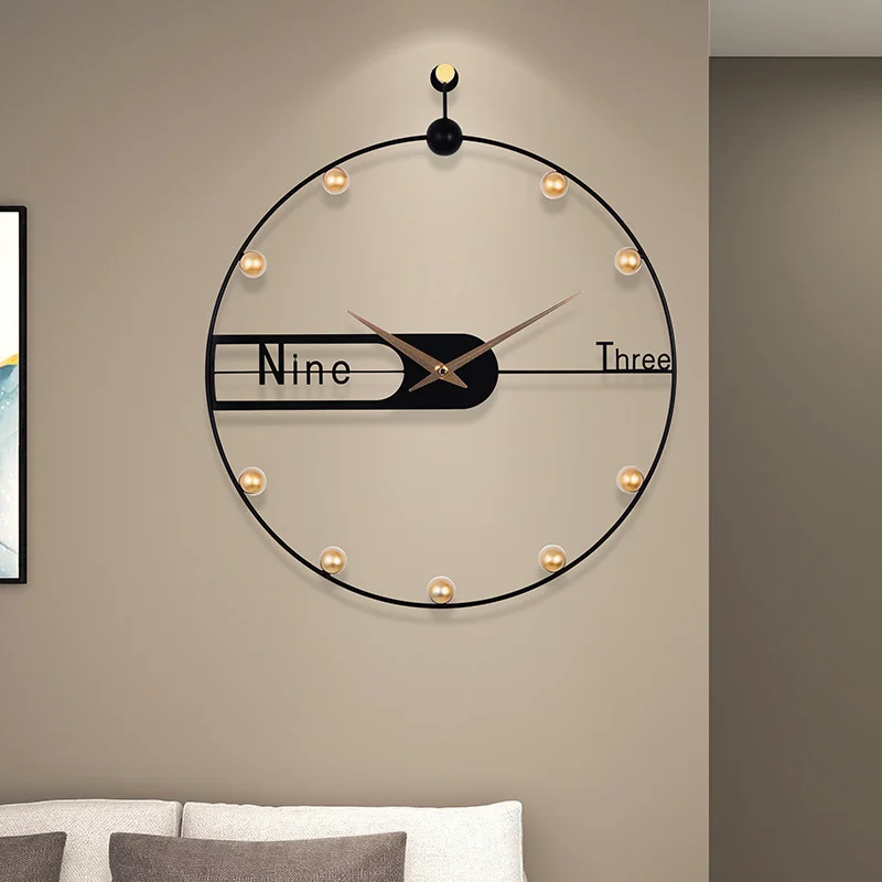 Living Room Simple Modern Metal Wall Clock Creative Minimalist Decorative Clock Round Light Luxury Hanging Watch Quartz Watches
Living Room Simple Modern Metal Wall Clock Creative Minimalist Decorative Clock Round Light Luxury Hanging Watch Quartz Watches