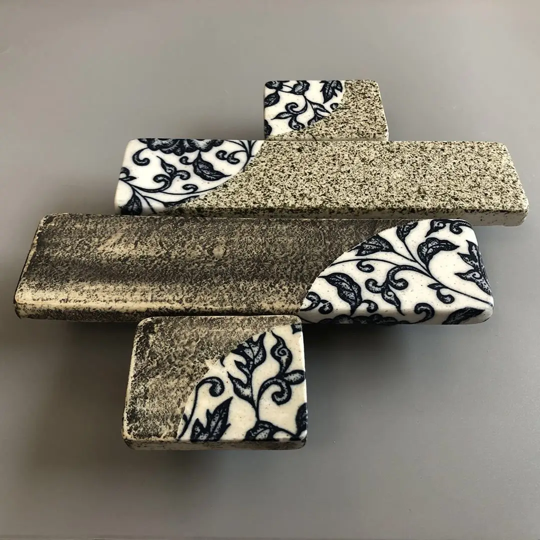 Creative Ceramic Handle Modern Cabinet Drawer Pull Decorative Furniture Handle Home Hardware Furniture Accessories
Creative Ceramic Handle Modern Cabinet Drawer Pull Decorative Furniture Handle Home Hardware Furniture Accessories