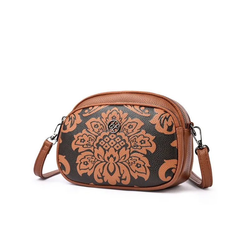 Luxury Brand Designer Handbag For Women Popular Classic Leather Diaper Bag Elegant Crossbody Messenger Bag Large Capacity
Luxury Brand Designer Handbag For Women Popular Classic Leather Diaper Bag Elegant Crossbody Messenger Bag Large Capacity