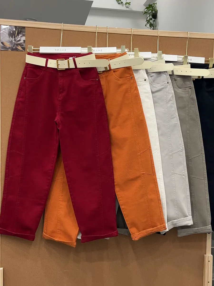 Джинсы Waed Denim в стиле Dad, повседневные, с высокой талией, на молнии, с декоративными карманами, свободного кроя, женские брюки с эффектом подтяжки ягодиц, большие размеры
Джинсы Waed Denim в стиле Dad, повседневные, с высокой талией, на молнии, с декоративными карманами, свободного кроя, женские брюки с эффектом подтяжки ягодиц, большие размеры