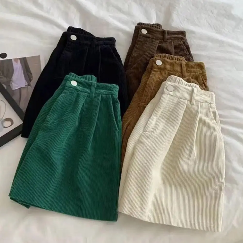Solid Color Shorts Vintage Corduroy Women's Shorts High Waist Elastic Wide Leg Pants with Pockets Casual All-match for Summer
Solid Color Shorts Vintage Corduroy Women's Shorts High Waist Elastic Wide Leg Pants with Pockets Casual All-match for Summer