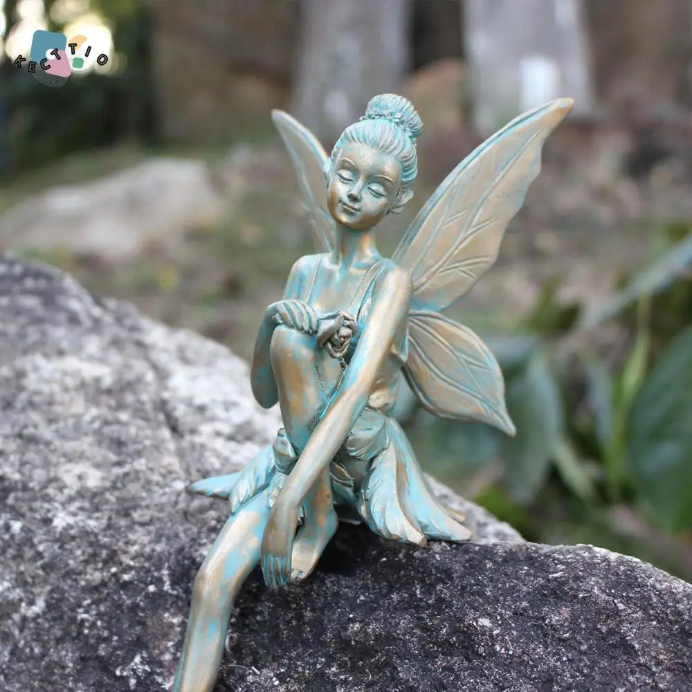 Creative Retro Sitting Flower Fairy Figurine Funny Resin Crafts Angel Wings Statue Handmade Fairy Sculpture for Friends Gift
Creative Retro Sitting Flower Fairy Figurine Funny Resin Crafts Angel Wings Statue Handmade Fairy Sculpture for Friends Gift