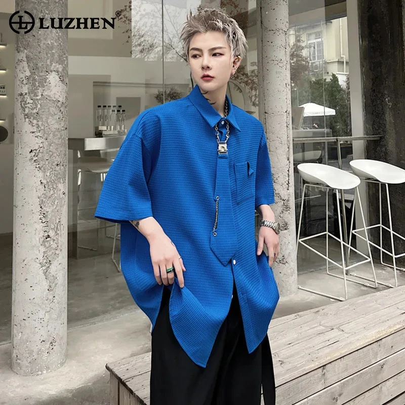 LUZHEN 2025 New Fashion Original Pleat Design Breathable Short Sleeve Shirts Men's Stylish Elegant Necktie Decorate Tops JY1282
LUZHEN 2025 New Fashion Original Pleat Design Breathable Short Sleeve Shirts Men's Stylish Elegant Necktie Decorate Tops JY1282