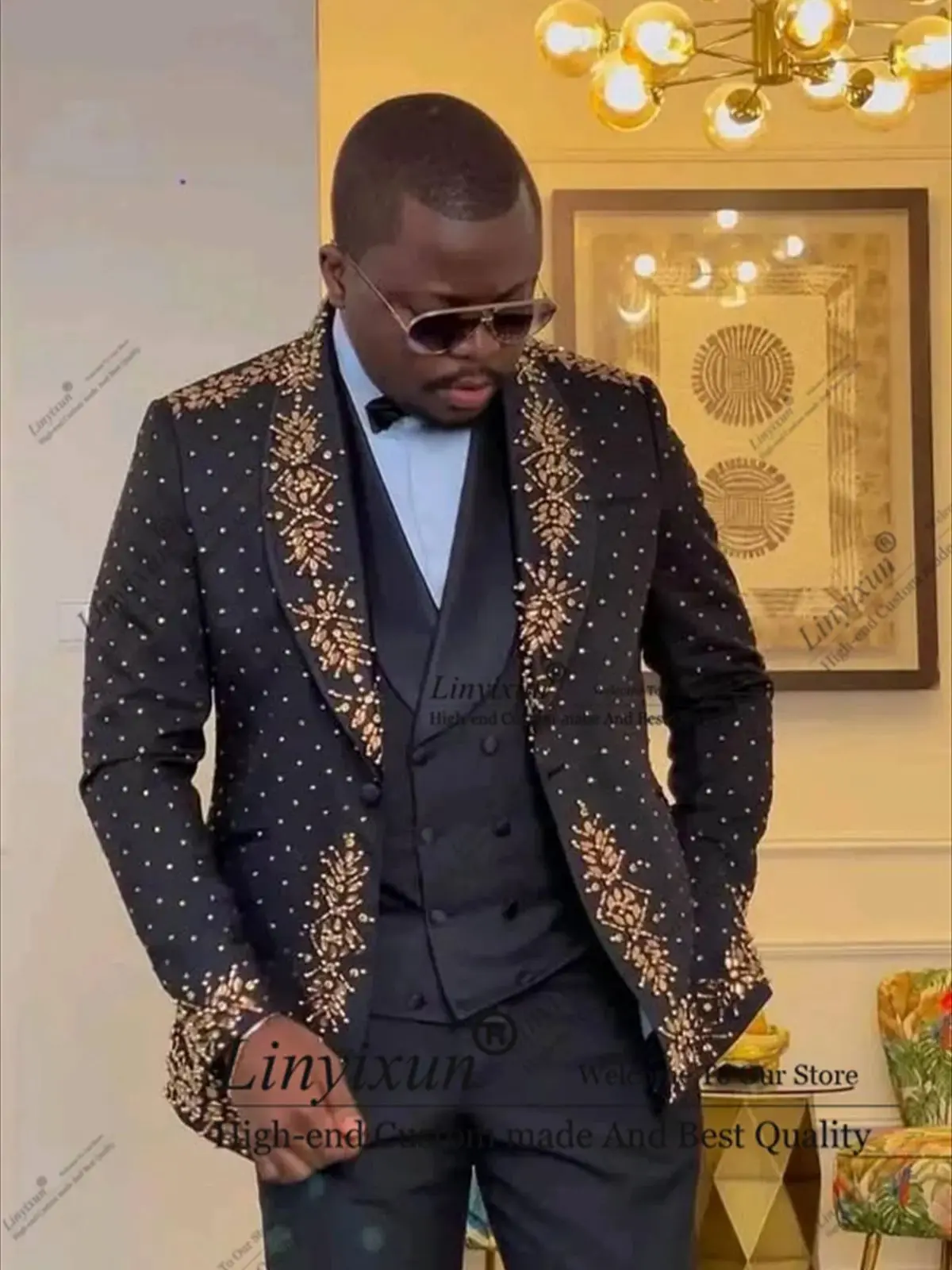 Красивые мужские костюмы с остроконечными лацканами, свадебный смокинг для жениха, комплект из 3 предметов, мужской пиджак для выпускного вечера по индивидуальному заказу, облегающий костюм для мужчин
Красивые мужские костюмы с остроконечными лацканами, свадебный смокинг для жениха, комплект из 3 предметов, мужской пиджак для выпускного вечера по индивидуальному заказу, облегающий костюм для мужчин