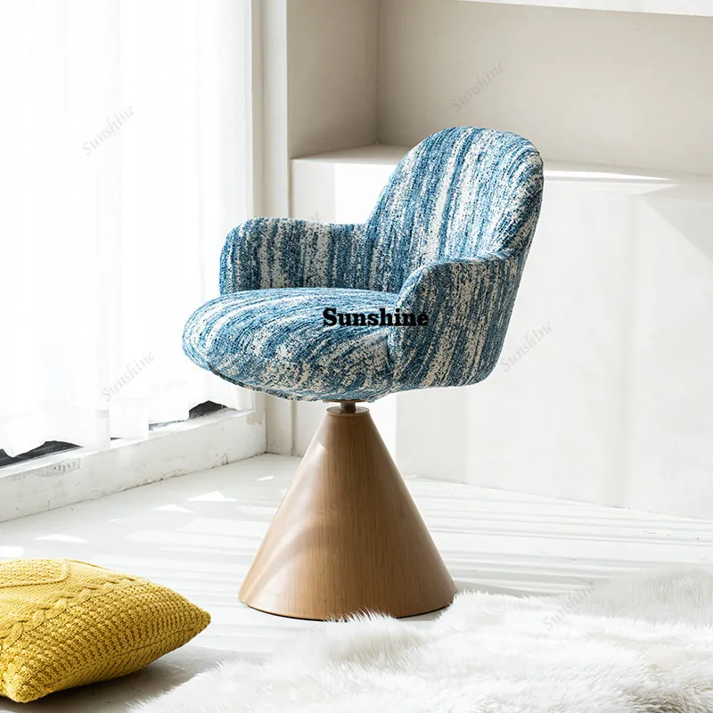 Modern and simple, girls' bedroom dresser stool, light luxury, rotatable chair
Modern and simple, girls' bedroom dresser stool, light luxury, rotatable chair