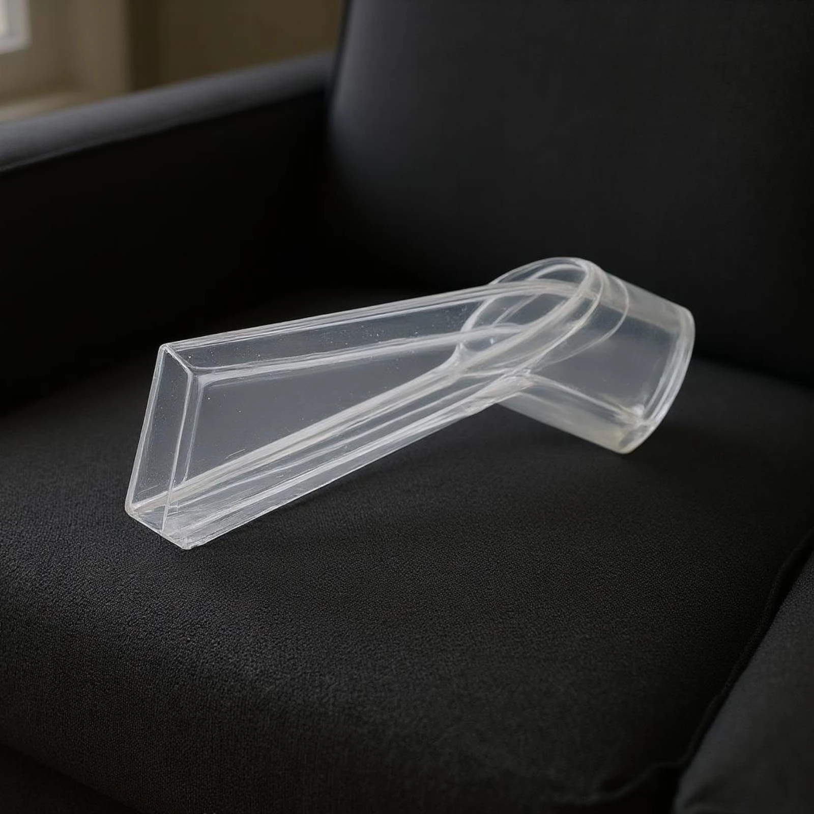 Angled Hose Connector Nozzle Clear Plastic Triangular Scraper Nozzle Cleaning Accessory Transparent Replacement Part
Angled Hose Connector Nozzle Clear Plastic Triangular Scraper Nozzle Cleaning Accessory Transparent Replacement Part