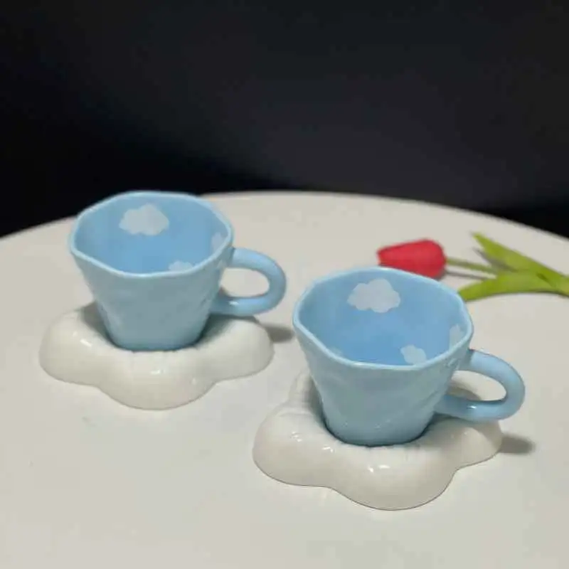 Korean Style Creative Hand Held Irregular Ceramic Plates Blue Sky White Clouds Afternoon Tea Coffee Cups Set Office
Korean Style Creative Hand Held Irregular Ceramic Plates Blue Sky White Clouds Afternoon Tea Coffee Cups Set Office