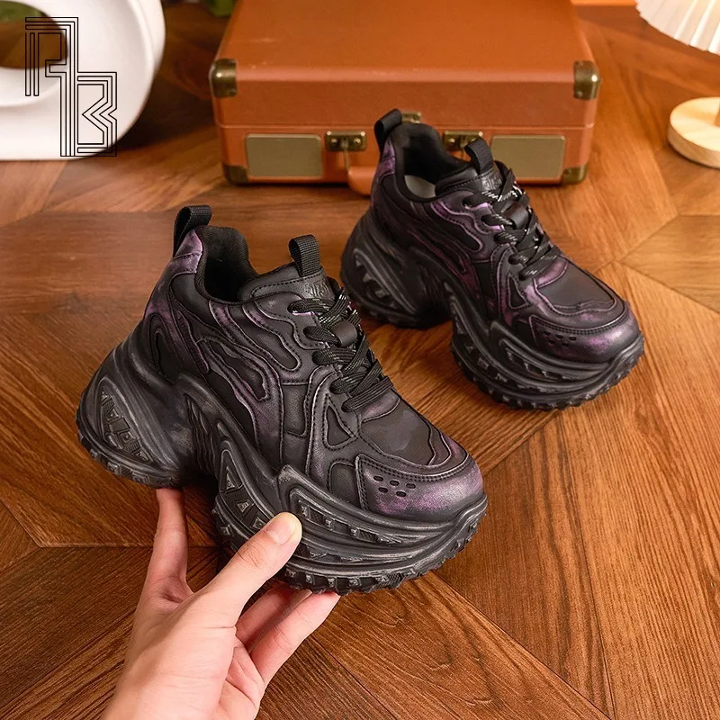 Solid Color Height Increasing Shoes for Women, Fashionable and Versatile Soft Soled Casual Sports Shoes for Spring and Summer
Solid Color Height Increasing Shoes for Women, Fashionable and Versatile Soft Soled Casual Sports Shoes for Spring and Summer