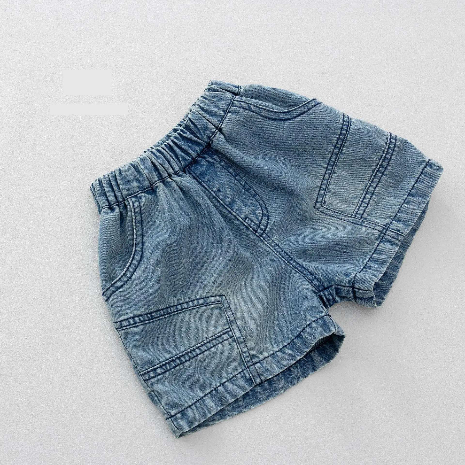 Children Denim Shorts 2026 Summer New Solid Boys Vintage Versatile Shorts Jeans Girls Fashion Casual Middle Pants Kids Clothes
Children Denim Shorts 2026 Summer New Solid Boys Vintage Versatile Shorts Jeans Girls Fashion Casual Middle Pants Kids Clothes