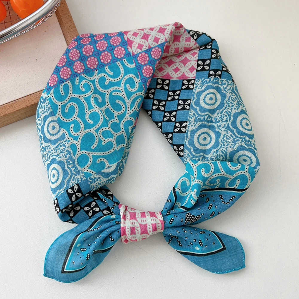 New Fashion Elegant Bohemian Women's Silk Scarf Neckerchief Headband Bandanas Square Print Hijab Women Soft Satin Scarf
New Fashion Elegant Bohemian Women's Silk Scarf Neckerchief Headband Bandanas Square Print Hijab Women Soft Satin Scarf