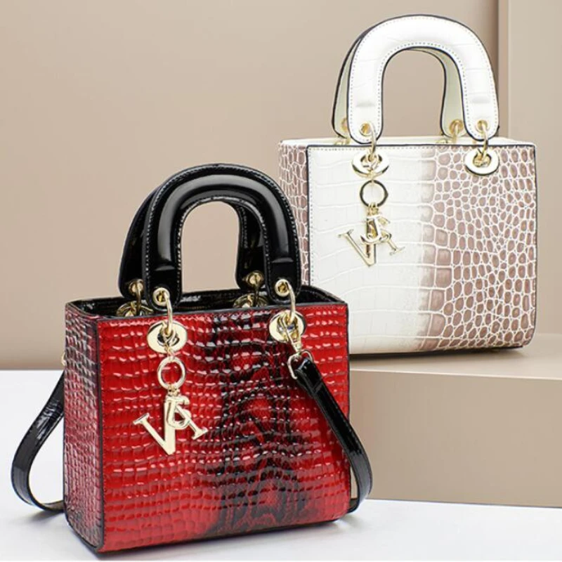 High Quality Women Hand Bags Luxury Brand Designer PU Leather Shoulder Bag Crocodile Purses Ladies Messenger Handbag Totes
High Quality Women Hand Bags Luxury Brand Designer PU Leather Shoulder Bag Crocodile Purses Ladies Messenger Handbag Totes