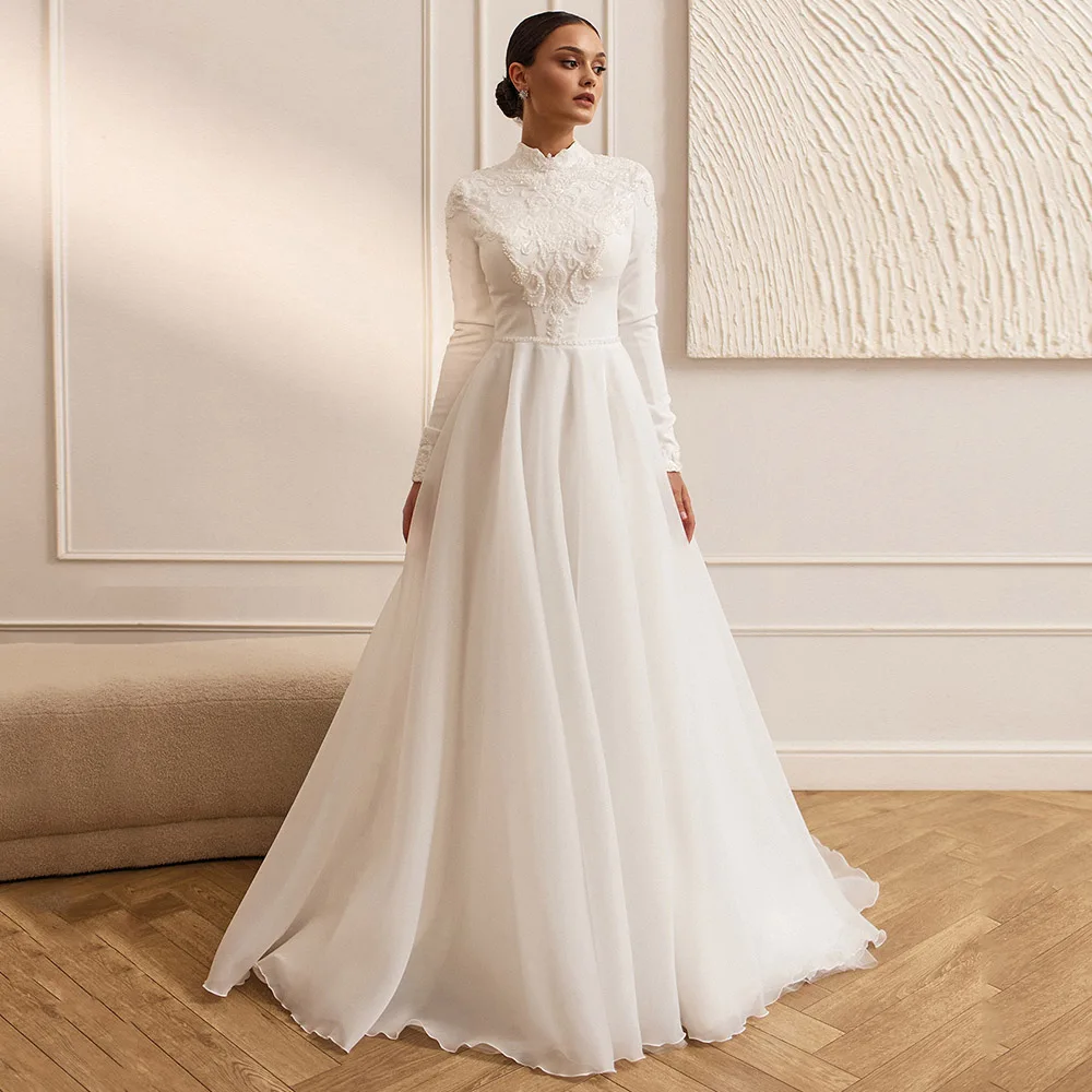Muslim High Neckline Organza Wedding Dress for Saudi Brides Appliques Long Sleeves A-Line Bridal Gowns Customized Zipper Back
Muslim High Neckline Organza Wedding Dress for Saudi Brides Appliques Long Sleeves A-Line Bridal Gowns Customized Zipper Back