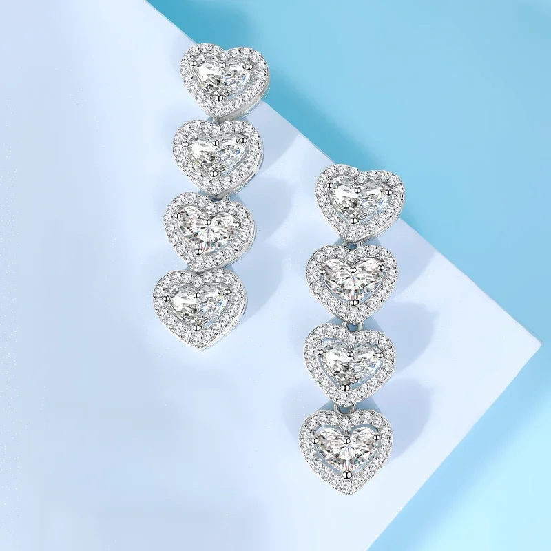Fashionable Versatile Sterling Silver Love Earrings Imported High Carbon Diamonds, Small Design, Light Luxury Wedding
Fashionable Versatile Sterling Silver Love Earrings Imported High Carbon Diamonds, Small Design, Light Luxury Wedding
