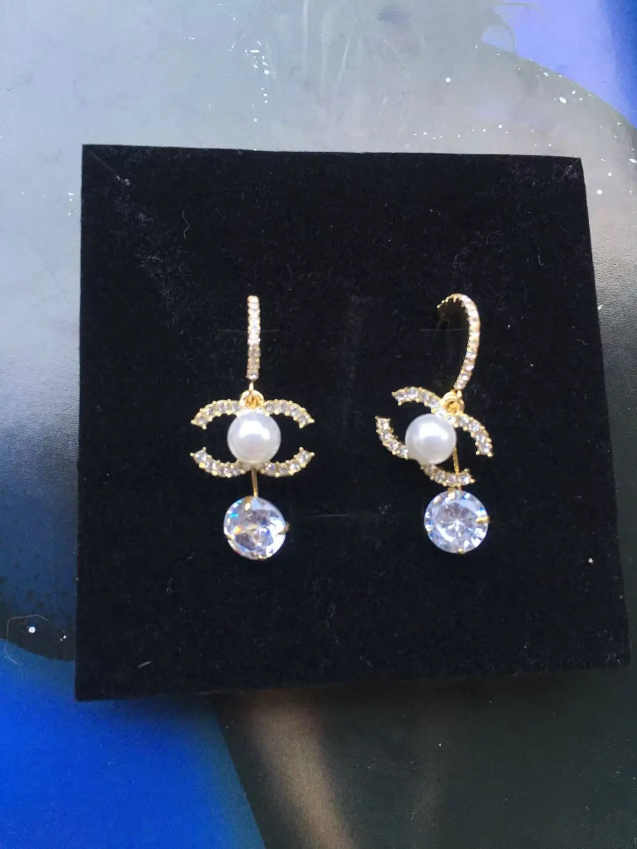 Beautiful | Luxury Zircon Earrings Earrings Korean Style Design Elegant Earrings High-end Earring for Women
Beautiful | Luxury Zircon Earrings Earrings Korean Style Design Elegant Earrings High-end Earring for Women