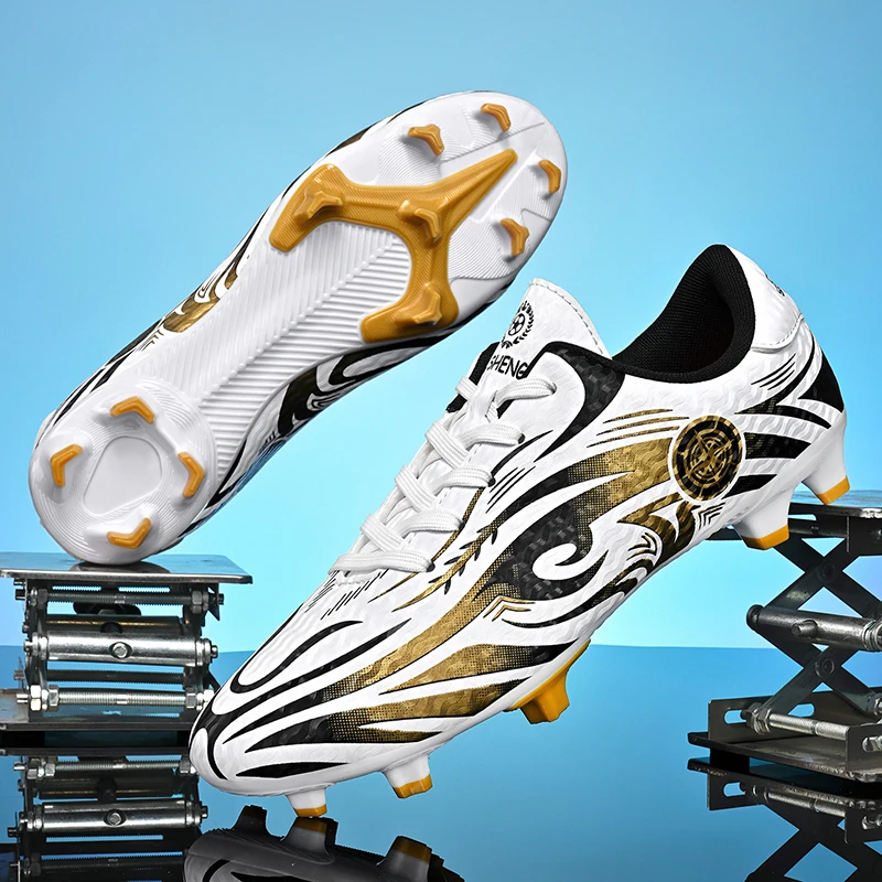 New Men Football Boots Non-Slip High-quality Woman Soccer Shoes Grass Cleats Futsal Sneakers Match Indoor Outdoor Football Shoes
New Men Football Boots Non-Slip High-quality Woman Soccer Shoes Grass Cleats Futsal Sneakers Match Indoor Outdoor Football Shoes