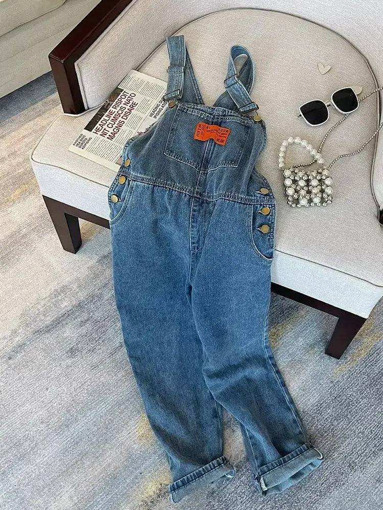 plus Size Women's Denim Overalls Spring New High Waist Loose Straight Leg Wide Leg Jumpsuit Age-Defying Fashionable
plus Size Women's Denim Overalls Spring New High Waist Loose Straight Leg Wide Leg Jumpsuit Age-Defying Fashionable