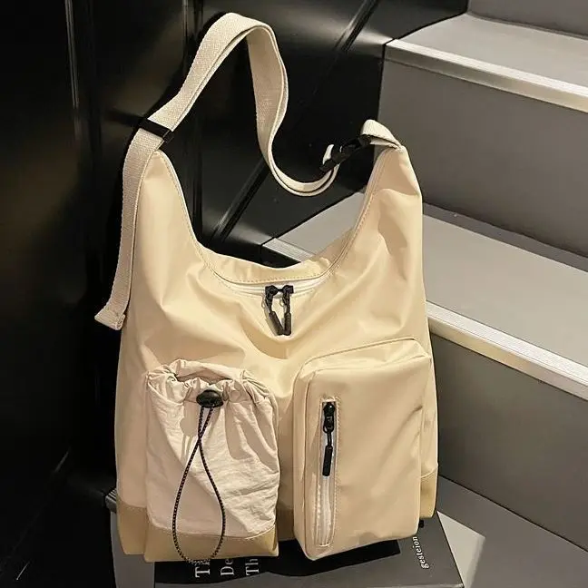 Fashion Simple Design Tote Bag Women Multi Pocket Large Capacity Shoulder Bag Ladies Casual Versatile Everyday Underarm Bag 2025
Fashion Simple Design Tote Bag Women Multi Pocket Large Capacity Shoulder Bag Ladies Casual Versatile Everyday Underarm Bag 2025