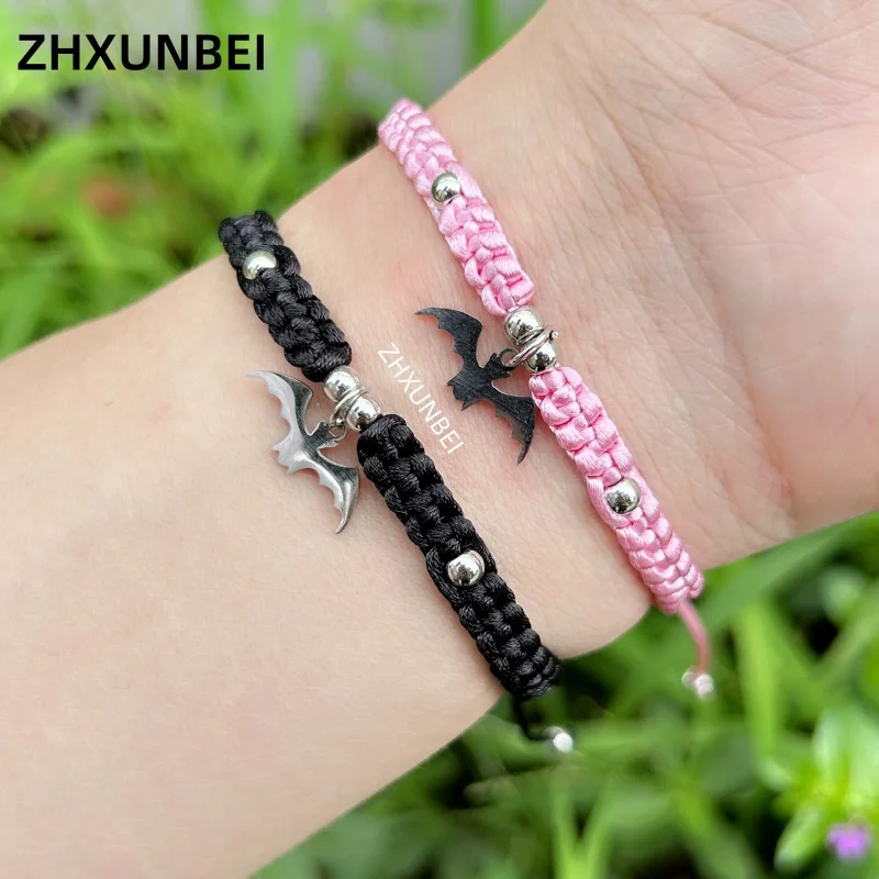 Handmade Braided Couple Bracelet Man Stainless Steel Bat Charms Friendship Rope Knots Fashion Jewelry Bracelet for Gifts
Handmade Braided Couple Bracelet Man Stainless Steel Bat Charms Friendship Rope Knots Fashion Jewelry Bracelet for Gifts