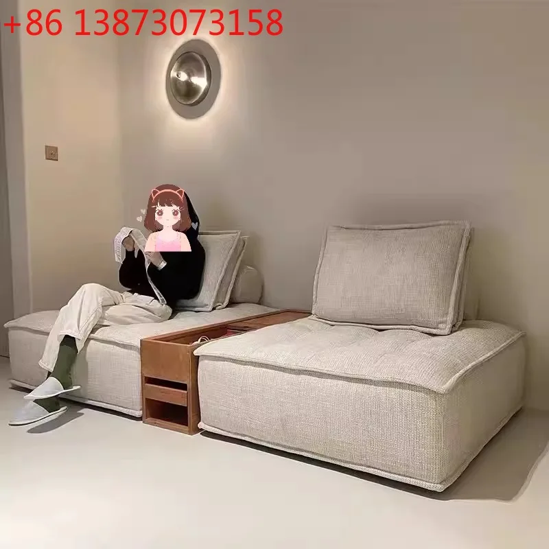 Rental house sofa The latest Italian small apartment modern simple double module fabric tofu sofa
Rental house sofa The latest Italian small apartment modern simple double module fabric tofu sofa