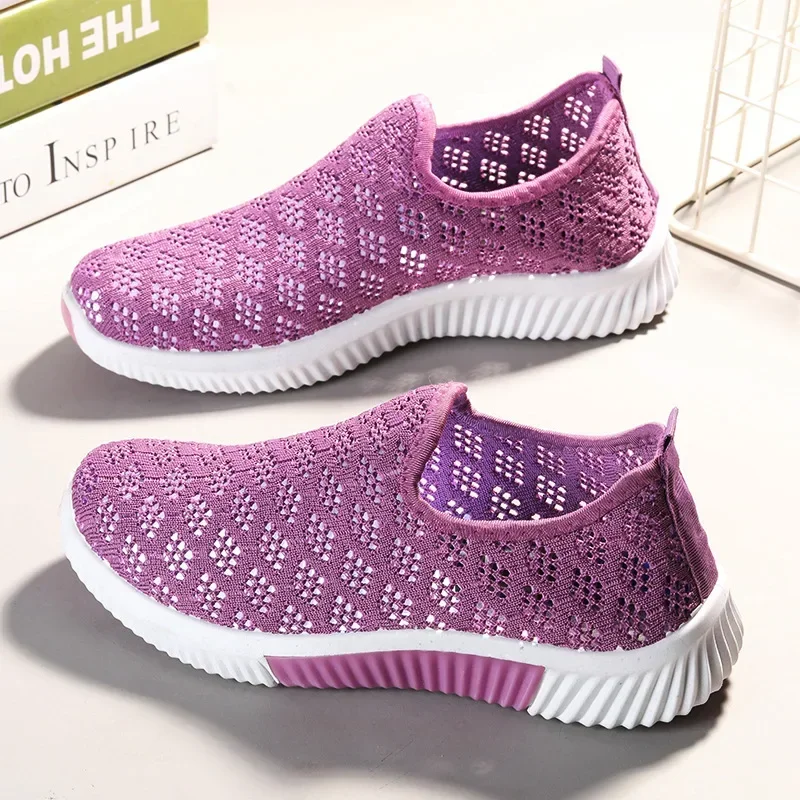Tenis Feminino 2025 Новое поступление, модные женские теннисные туфли с воздушной сеткой, спортивная обувь для спортзала, женские повседневные кроссовки на дышащей мягкой подошве
Tenis Feminino 2025 Новое поступление, модные женские теннисные туфли с воздушной сеткой, спортивная обувь для спортзала, женские повседневные кроссовки на дышащей мягкой подошве